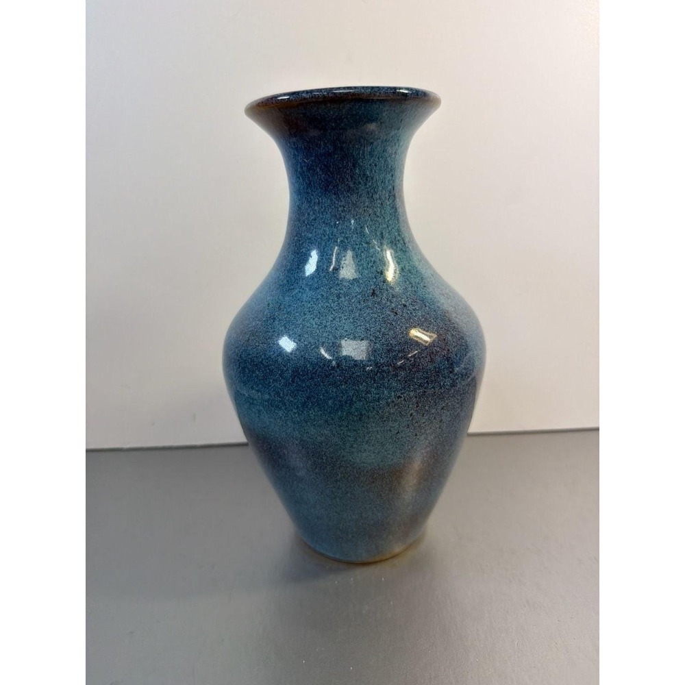 Quyle Kilns Studio Art Pottery Blue Speckled Ceramic Vase 9"